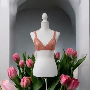 HONEY‎ PUNCH LACE BRA CORAL COLOR SIZE SMALL NWT